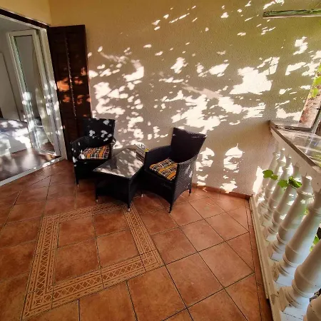 In 13838 Apartman *