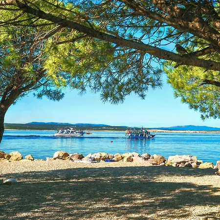 In 13838 Apartment *