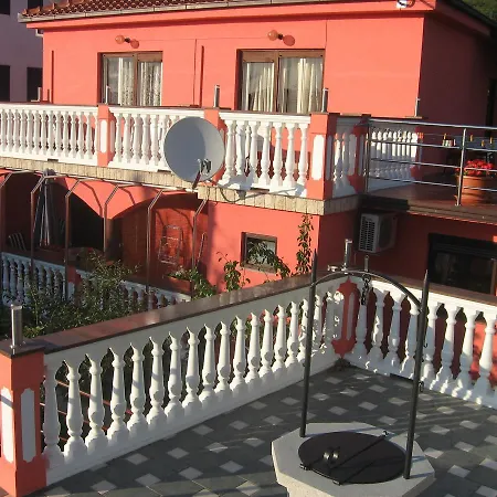 In 13838 Апартаменты *